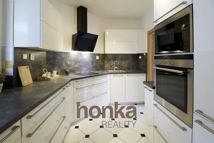 Pronájem rodinného domu, Praha - Jinonice, Souběžná I, 310 m2