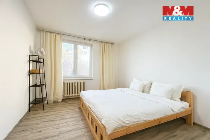 Pronájem bytu 3+1, České Budějovice - České Budějovice 7, Roudenská, 80 m2