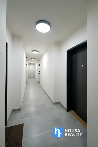 Pronájem bytu 2+kk, Praha - Prosek, Čakovická, 55 m2