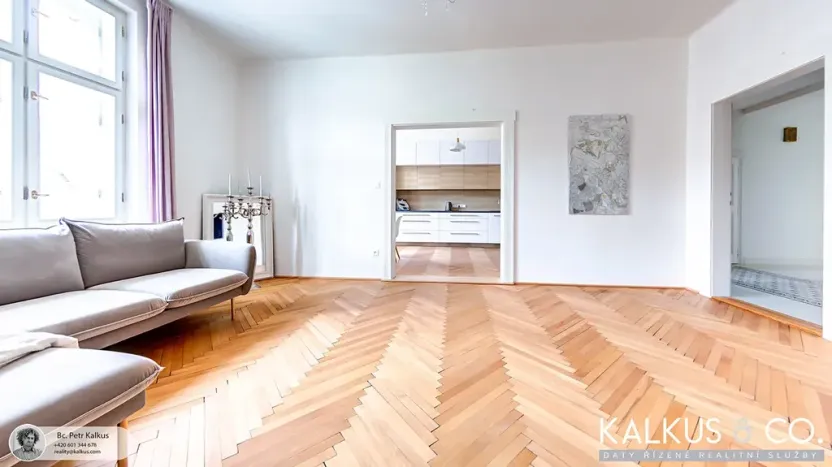 Prodej bytu 4+kk, Hradec Králové, třída Karla IV., 95 m2