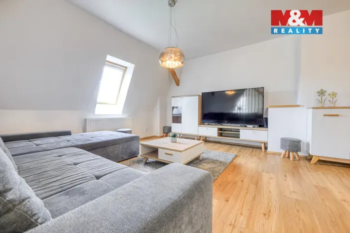 Pronájem bytu 3+1, Plzeň - Jižní Předměstí, Erbenova, 140 m2