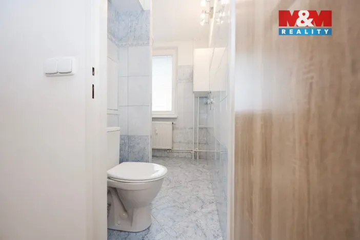 Pronájem bytu 2+1, Olomouc, Varšavské nám., 46 m2