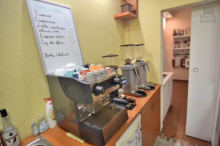 Pronájem obchodního prostoru, Beroun - Beroun-Centrum, Slapská, 68 m2