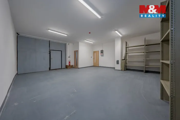 Pronájem skladu, Zubří, U Traktorky, 256 m2