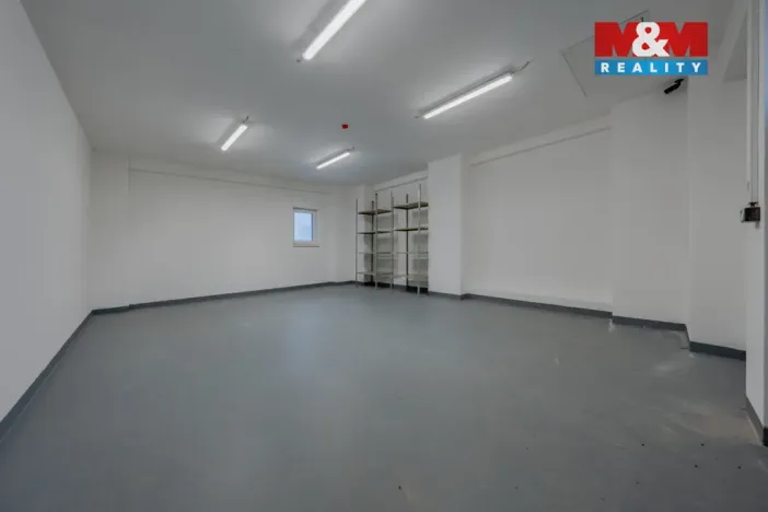 Pronájem skladu, Zubří, U Traktorky, 256 m2