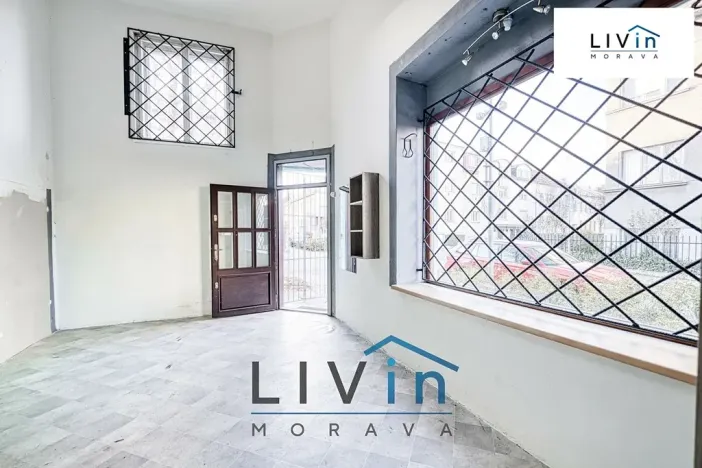 Pronájem obchodního prostoru, Olomouc, Husitská, 54 m2