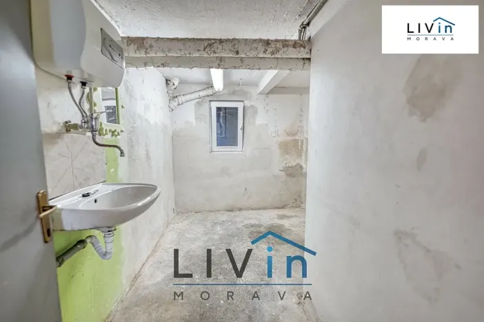 Pronájem obchodního prostoru, Olomouc, Husitská, 54 m2