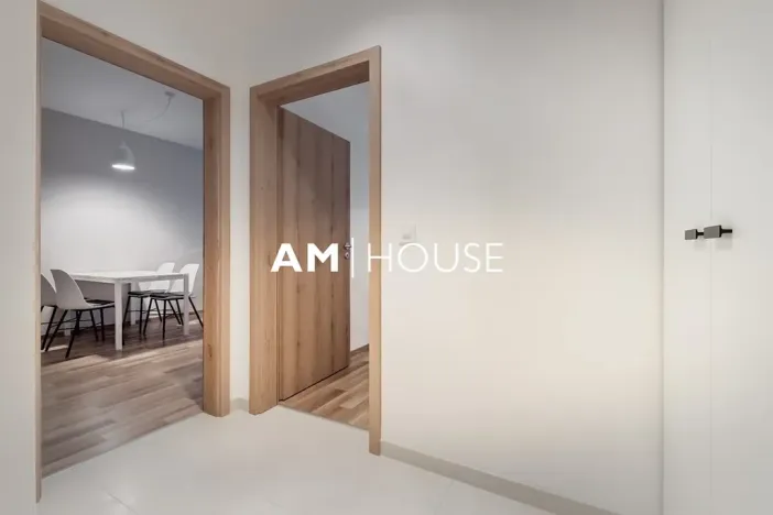 Pronájem bytu 2+kk, Praha - Strašnice, Zvěřinova, 61 m2