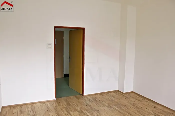 Pronájem kanceláře, Kolín, U Křižovatky, 19 m2