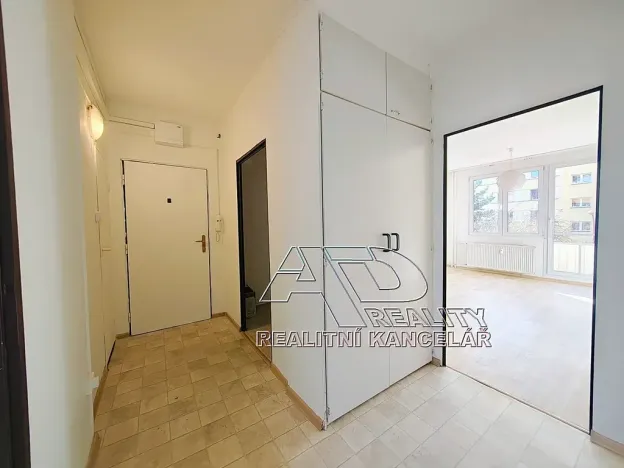 Pronájem atypického bytu, České Budějovice, Branišovská, 61 m2