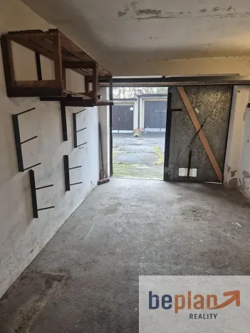 Prodej podílu garáže, Ústí nad Labem, Jana Zajíce, 19 m2