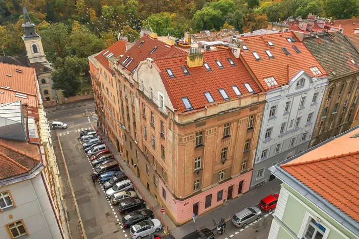 Pronájem bytu 2+1, Praha - Smíchov, Grafická, 64 m2