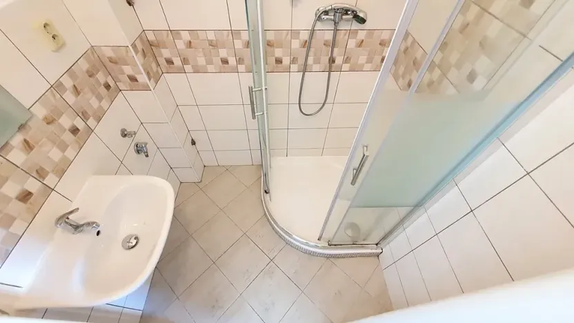 Pronájem bytu 1+1, Praha - Břevnov, Patočkova, 40 m2