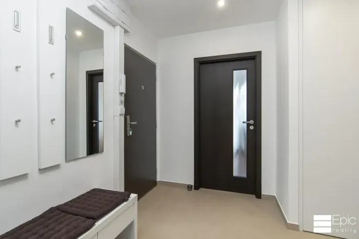 Pronájem bytu 3+kk, Neratovice, nám. Republiky, 78 m2