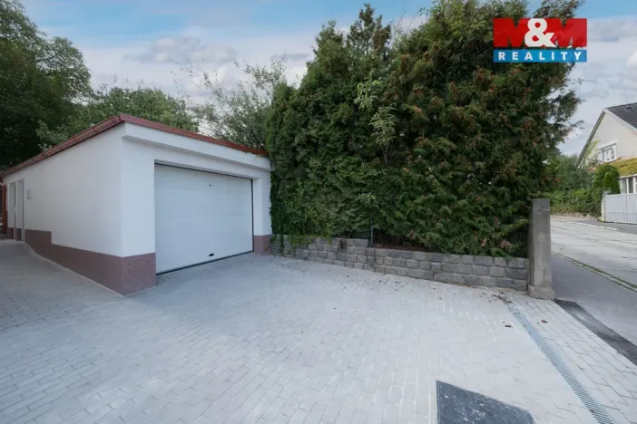 Prodej bytu 4+1, Praha - Ruzyně, Duchcovská, 80 m2