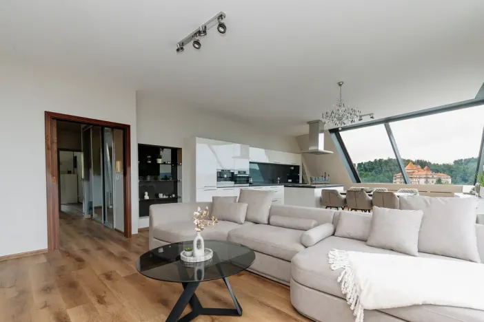 Prodej bytu 4+kk, Karlovy Vary, Pražská silnice, 155 m2