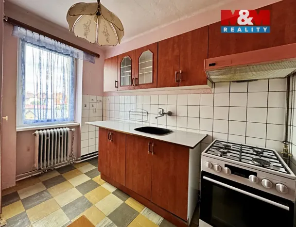 Prodej bytu 3+1, Žatec, Bratří Čapků, 65 m2