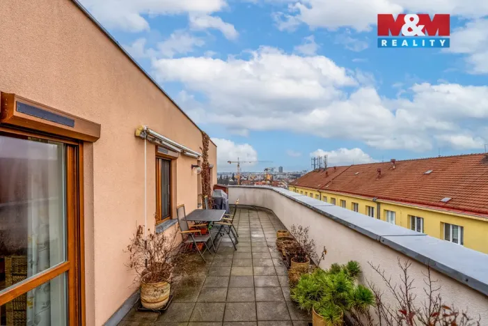 Prodej bytu 2+kk, Praha, Strančická, 58 m2