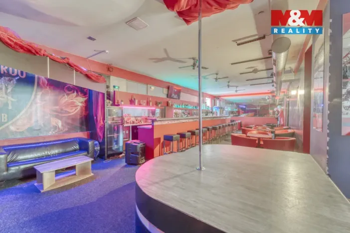 Pronájem obchodního prostoru, Plzeň - Jižní Předměstí, Havlíčkova, 185 m2