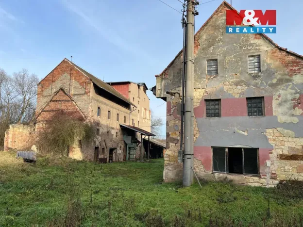 Prodej zemědělské usedlosti, Pnětluky, 181 m2