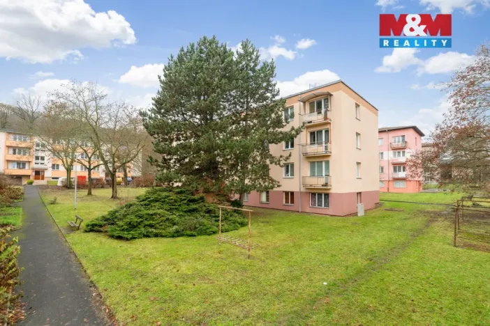 Prodej bytu 2+1, Ústí nad Labem - Bukov, Bratří Čapků, 52 m2