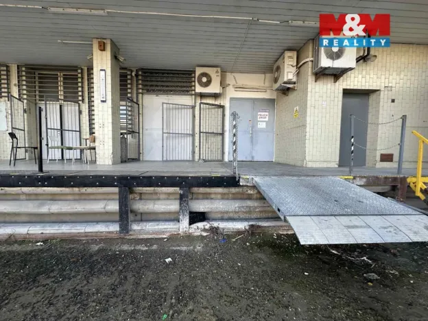 Pronájem obchodního prostoru, Štětí, Obchodní, 2000 m2