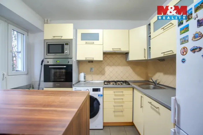 Prodej bytu 2+1, Ostrava - Poruba, Řecká, 45 m2