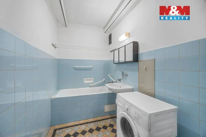 Prodej bytu 3+1, Hradec Králové - Nový Hradec Králové, Čajkovského, 80 m2