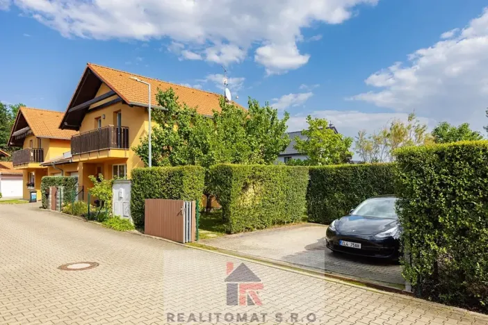 Pronájem rodinného domu, Horoušany, Na Svahu, 133 m2