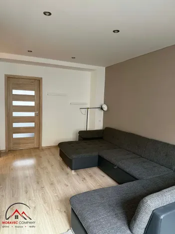 Pronájem bytu 2+1, Ostrava, Slavníkovců, 53 m2