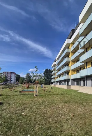 Pronájem bytu 3+kk, České Budějovice, Branišovská, 84 m2
