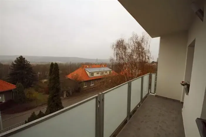 Pronájem bytu 4+1, Praha - Komořany, Na Homoli, 83 m2