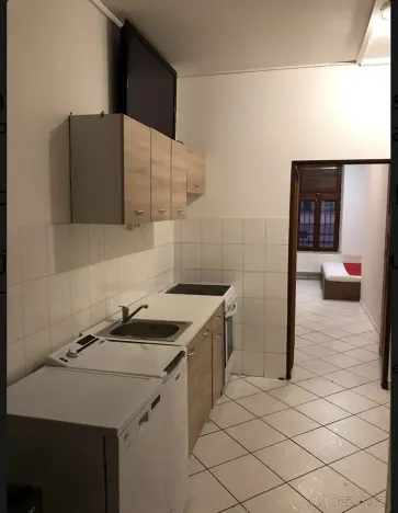 Pronájem bytu 2+kk, Praha, U Santošky, 50 m2
