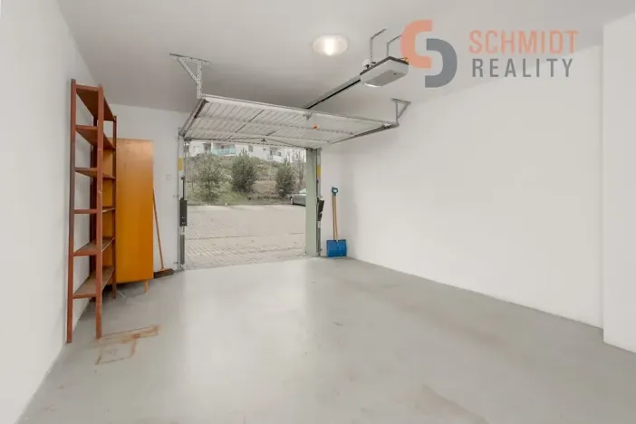 Prodej bytu 3+kk, Hustopeče, U Větrolamu, 76 m2