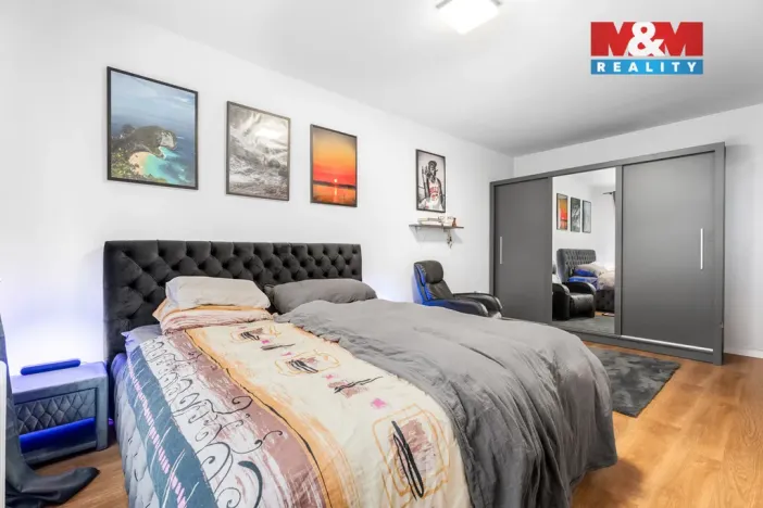 Prodej bytu 3+1, Ústí nad Labem - Střekov, Tolstého, 79 m2