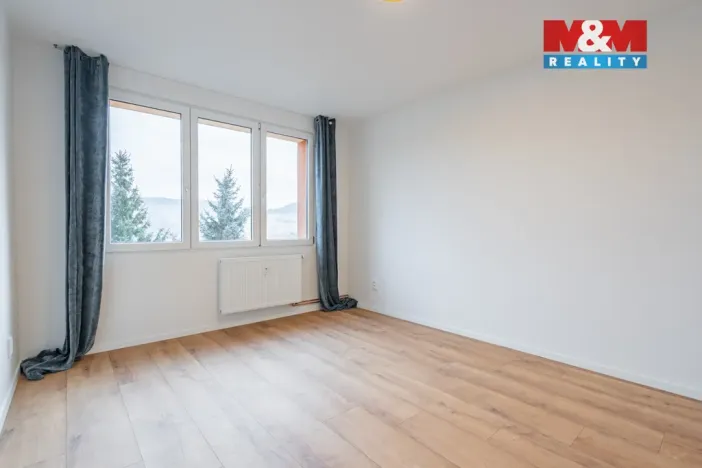 Prodej bytu 2+1, Český Krumlov - Plešivec, Sídliště Plešivec, 57 m2