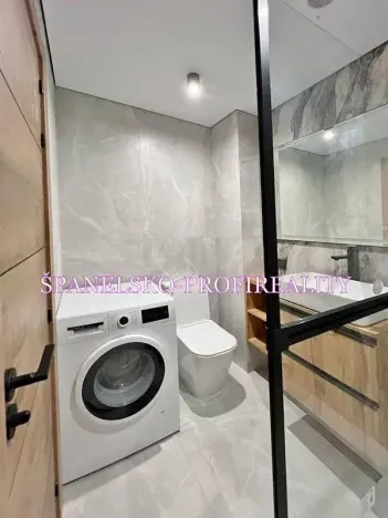 Prodej bytu 3+kk, Torrevieja, Španělsko, Calle Concordia, 85 m2