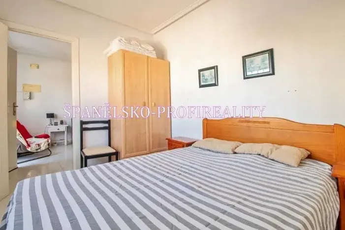 Prodej bytu 4+kk, Torrevieja, Španělsko, 61 m2