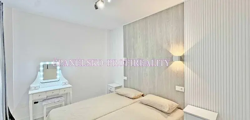 Prodej bytu 3+kk, Torrevieja, Španělsko, 75 m2