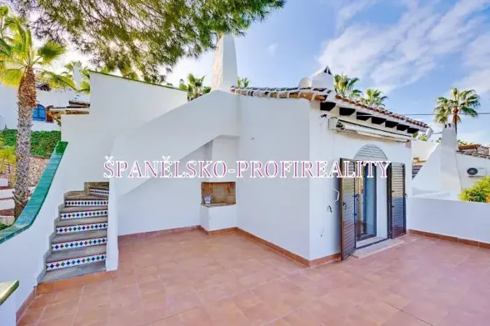 Prodej bytu 4+kk, Alicante, Španělsko, 150 m2