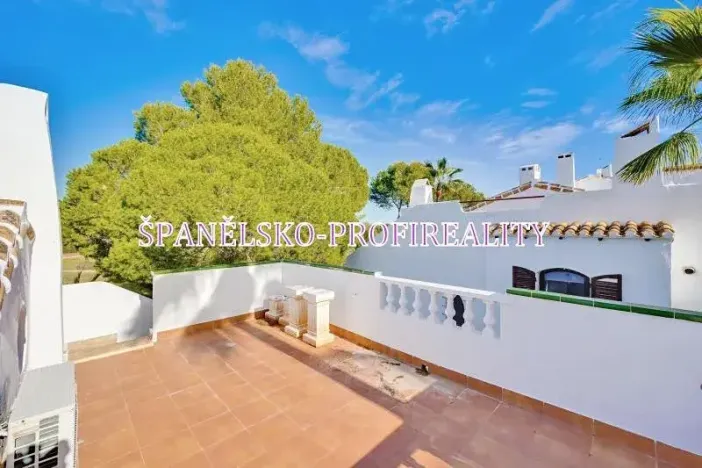 Prodej bytu 4+kk, Alicante, Španělsko, 150 m2