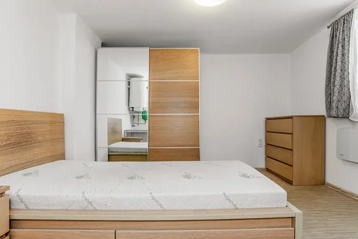 Pronájem bytu 2+1, Kaplice, Dlouhá, 48 m2