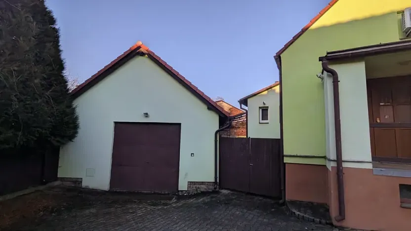 Prodej obchodního prostoru, Osek, 300 m2