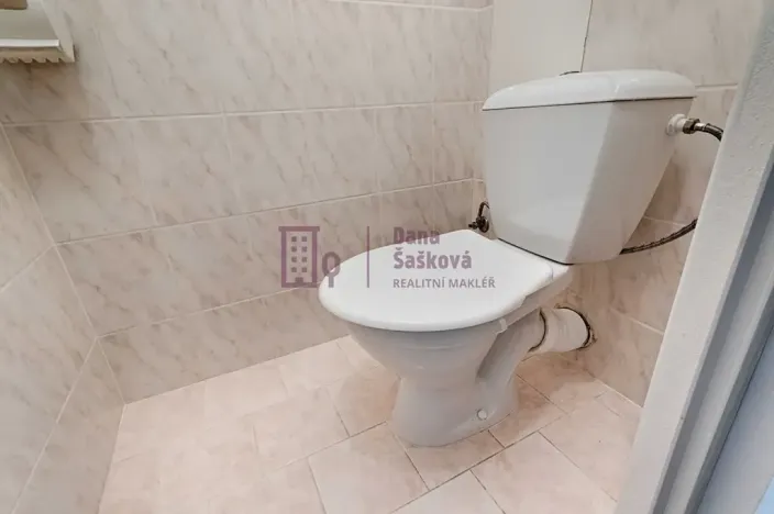 Pronájem bytu 2+1, Jindřichův Hradec, sídliště U Nádraží, 48 m2