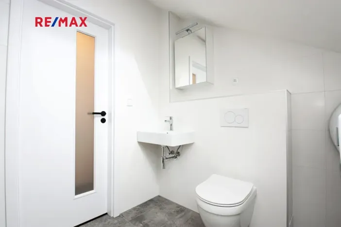 Pronájem bytu 2+kk, Kolín, Kmochova, 44 m2