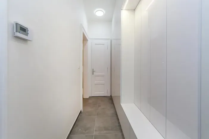 Pronájem bytu 2+kk, Praha - Vršovice, Na spojce, 55 m2