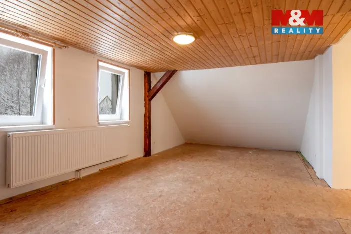 Prodej rodinného domu, Nové Město pod Smrkem - Ludvíkov pod Smrkem, 380 m2