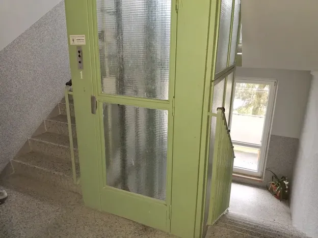 Prodej bytu 1+1, Plesná, Kostelní, 35 m2