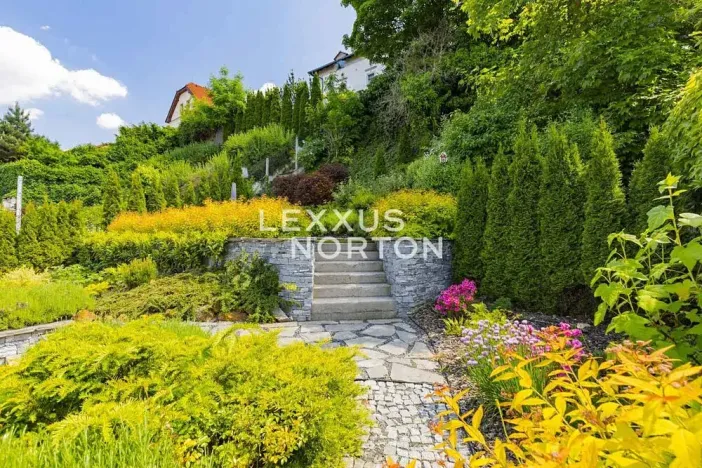 Pronájem rodinného domu, Praha - Střešovice, Nad hradním vodojemem, 217 m2