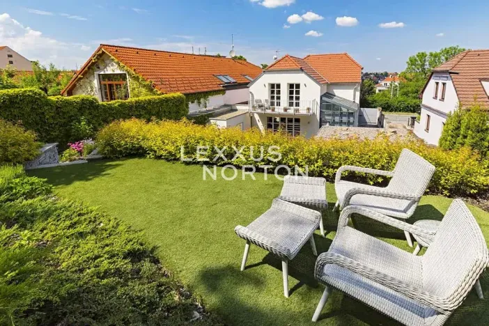 Pronájem rodinného domu, Praha - Střešovice, Nad hradním vodojemem, 217 m2